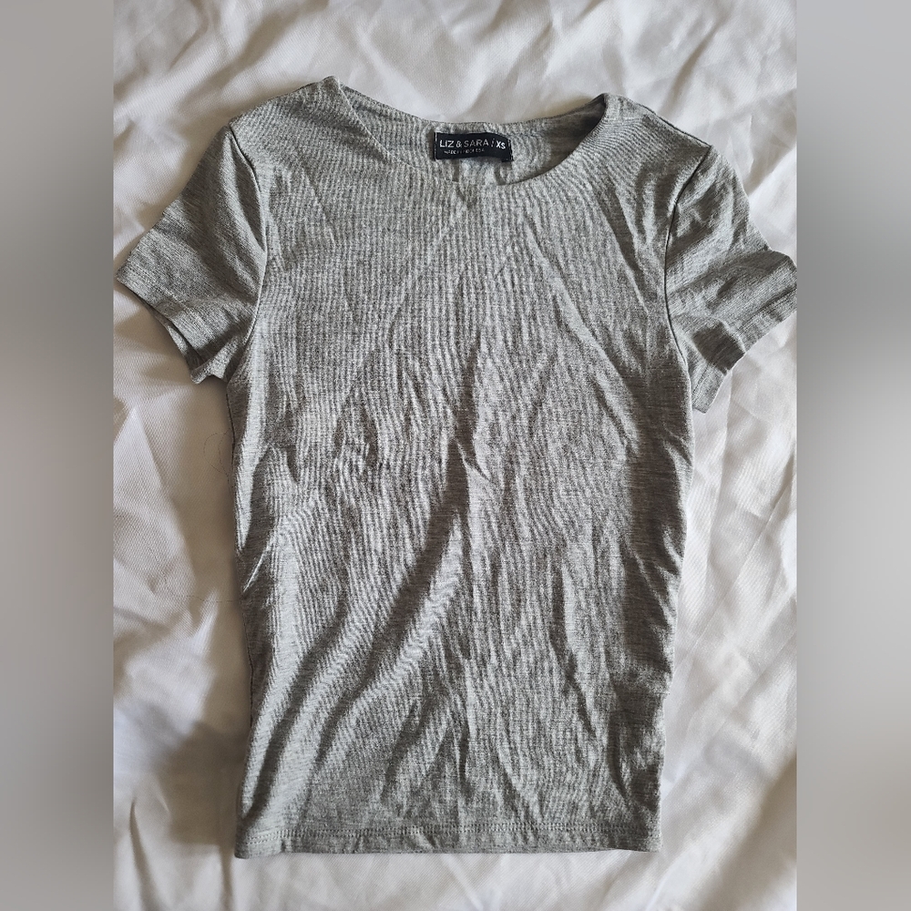 Women's Gray Short Sleeve Baby Tee